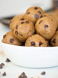 Raw Healthy Cookie Dough Energy Balls